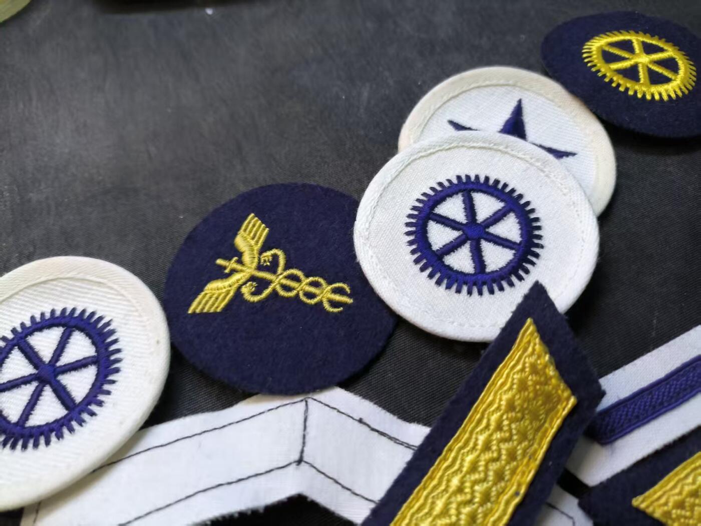 （店主清仓 大量自藏 制服徽章盛宴）罗岚⭐爱藏⭐甄选专拍第五场-分享拍场赚佣（实体经营） 民主德国人民军海军配饰全家桶一大组 做工精致赠友佳品