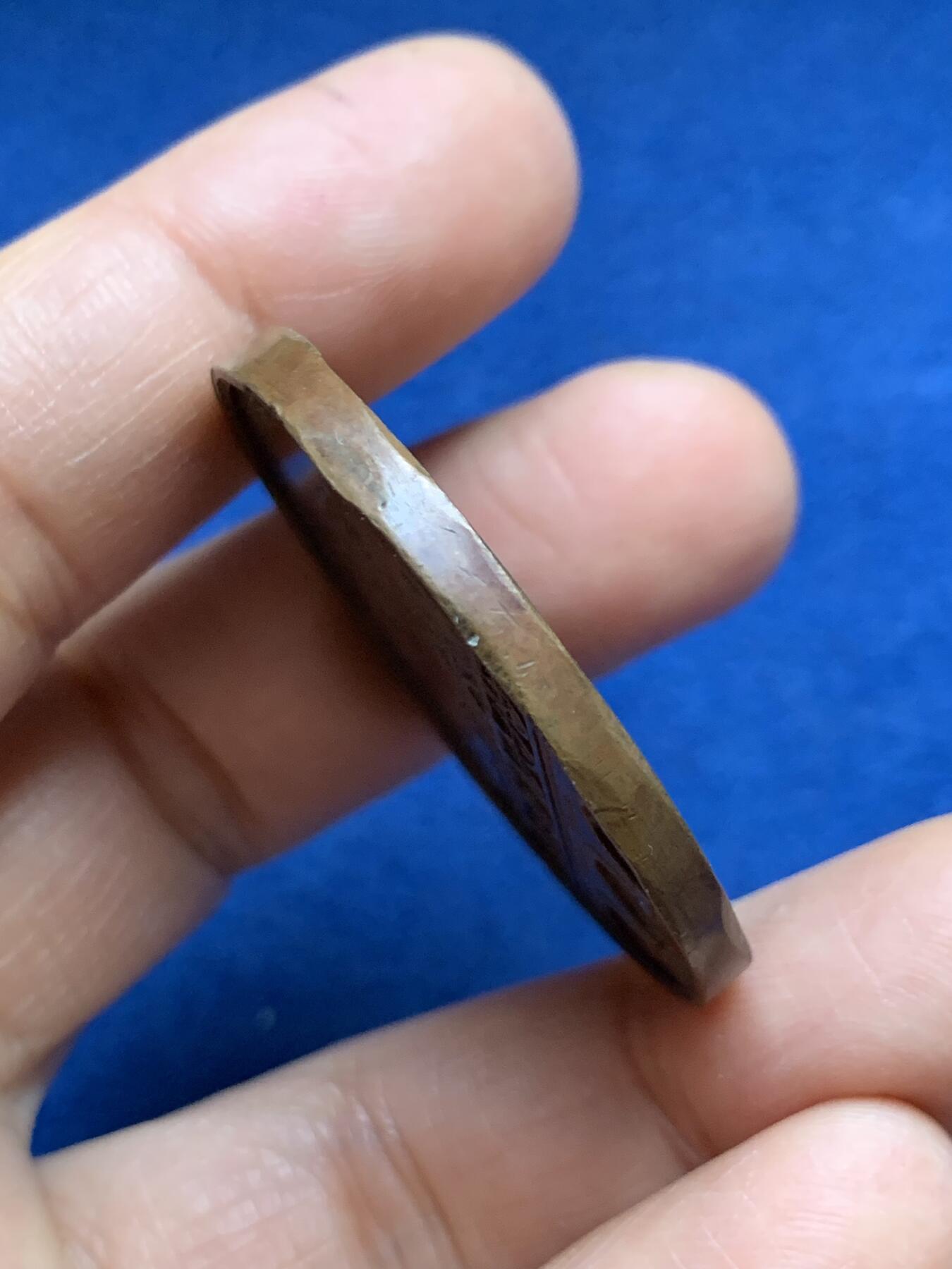 《竞宝斋》第465场 周日，周一，周二，3场连拍 （全场包邮）欢迎送拍 比利时1847年西弗兰德铁路公司利希特维尔德中央车站落成典礼铜章，31.49g，40.5mm，边有磕