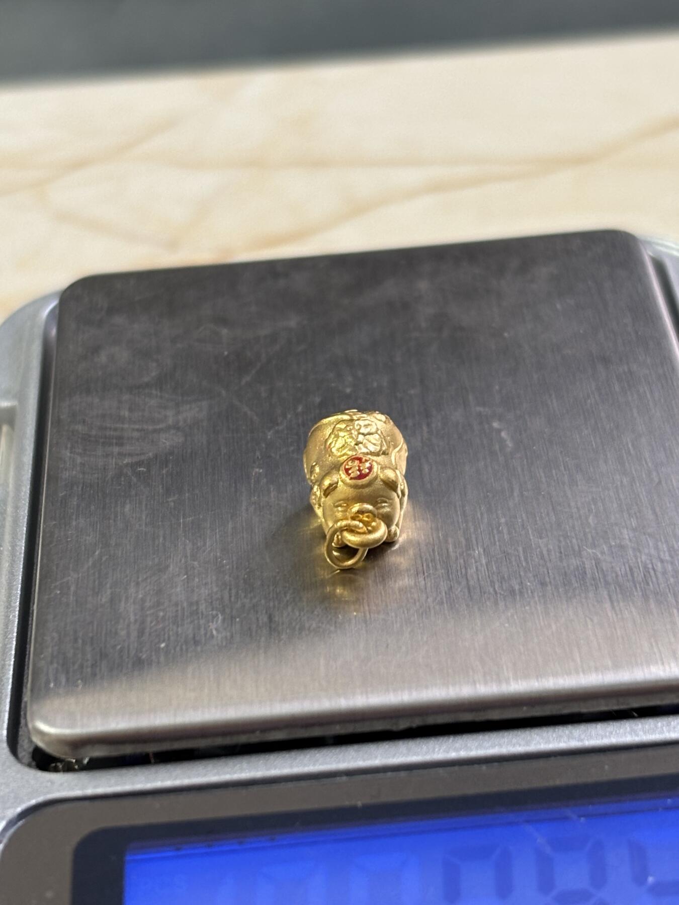 第190期拍卖 中国福字小金猪3D吊坠 0.84克.999金