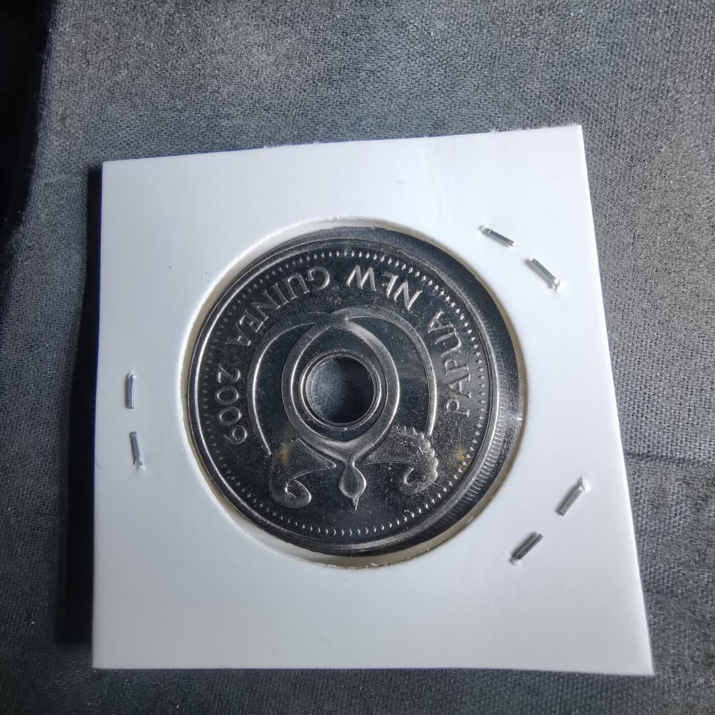 沼泽如烟--第984场 巴布亚新几内亚2009年1基纳