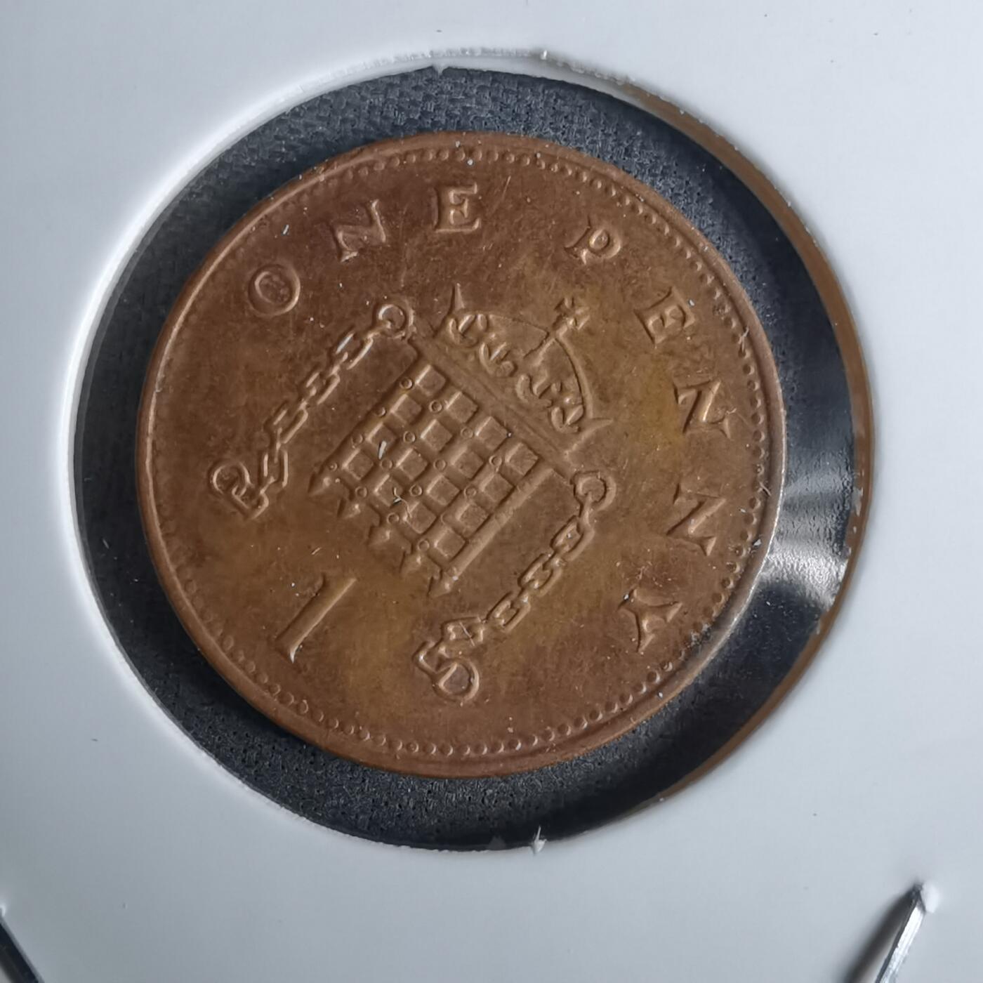 沼泽如烟--第984场 英国2000年1便士