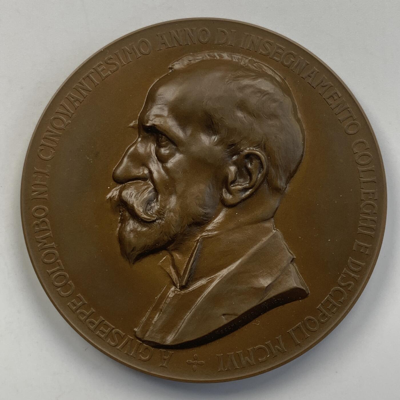 掌中浮雕-藏着的欧洲第052场 1906年意大利米兰理工学院50周年纪念铜章，67mm，原盒，背面场景：拉斐尔名画《雅典学院》局部