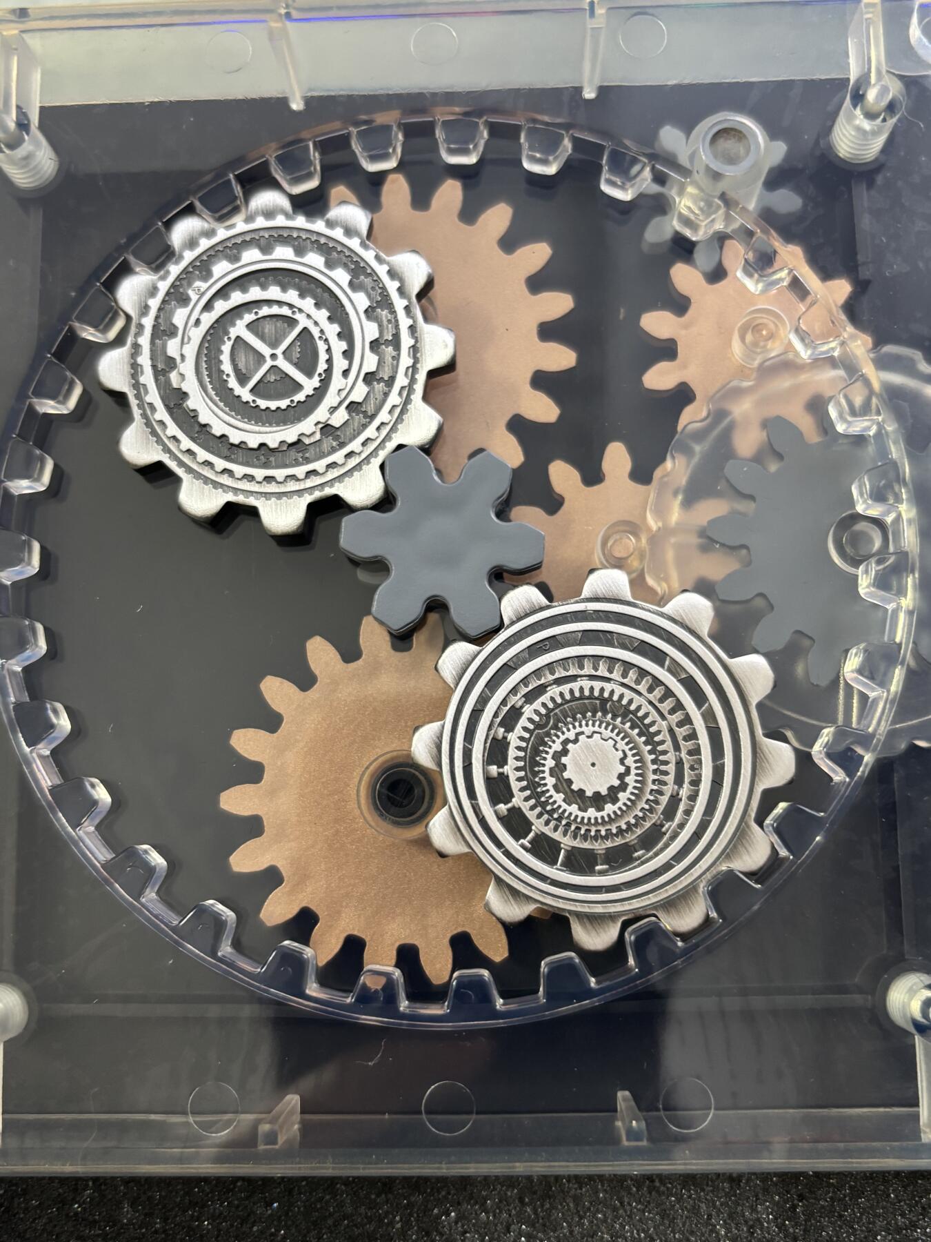 第190期拍卖 图瓦卢（珀斯铸造）2020年1元X2齿轮形仿古银币套  工业中运动机构-齿轮组 9999银1盎司X2 发行量：1500 盒证全