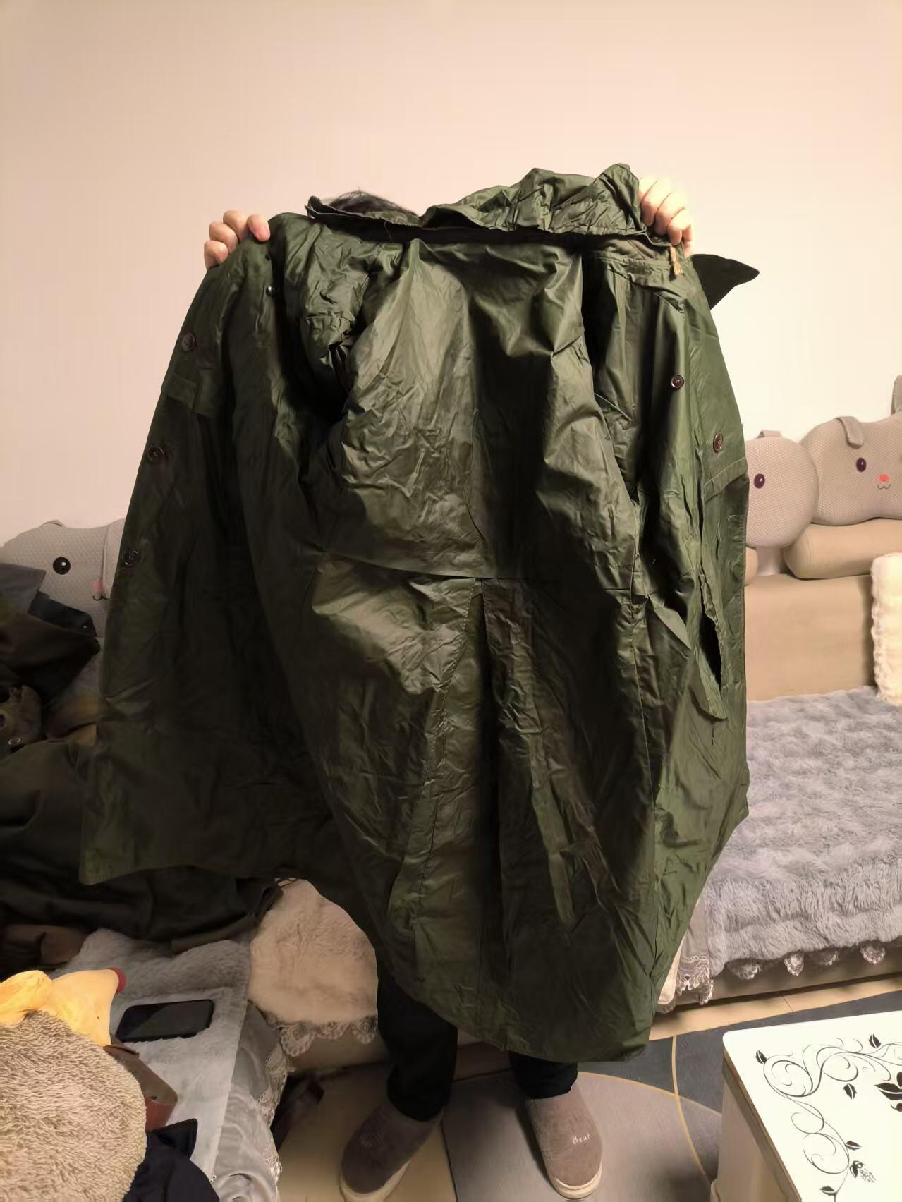 （店主清仓 大量自藏 制服徽章盛宴）罗岚⭐爱藏⭐甄选专拍第五场-分享拍场赚佣（实体经营） su-M83式井干风雨衣 多层面料带内衬 180体型适中者尺码 出夜拍等GA造型非常有感觉