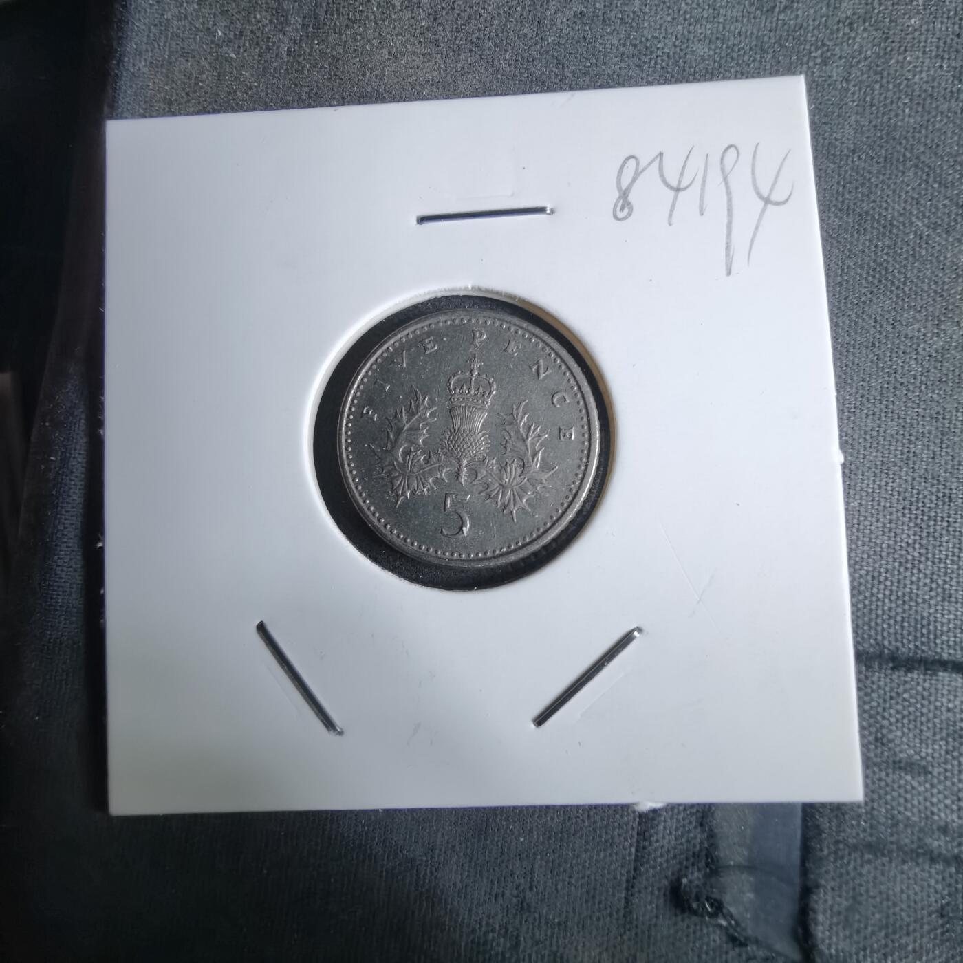 沼泽如烟--第984场 英国1990年5便士