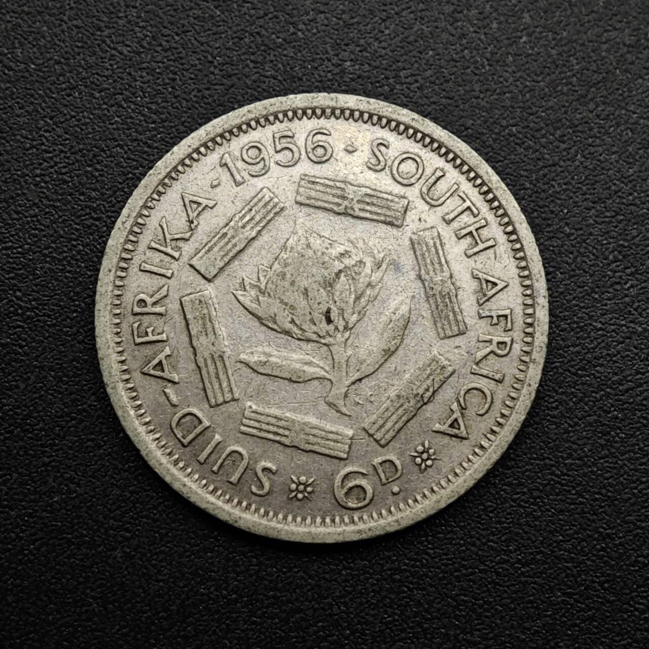 【淘币小摊】实时拍第八百六十三拍   小银币散币场   年前最后一周 之前的预留小年前全部发出 请更换最新收货地址  南非1956年伊丽莎白二世3便士银币