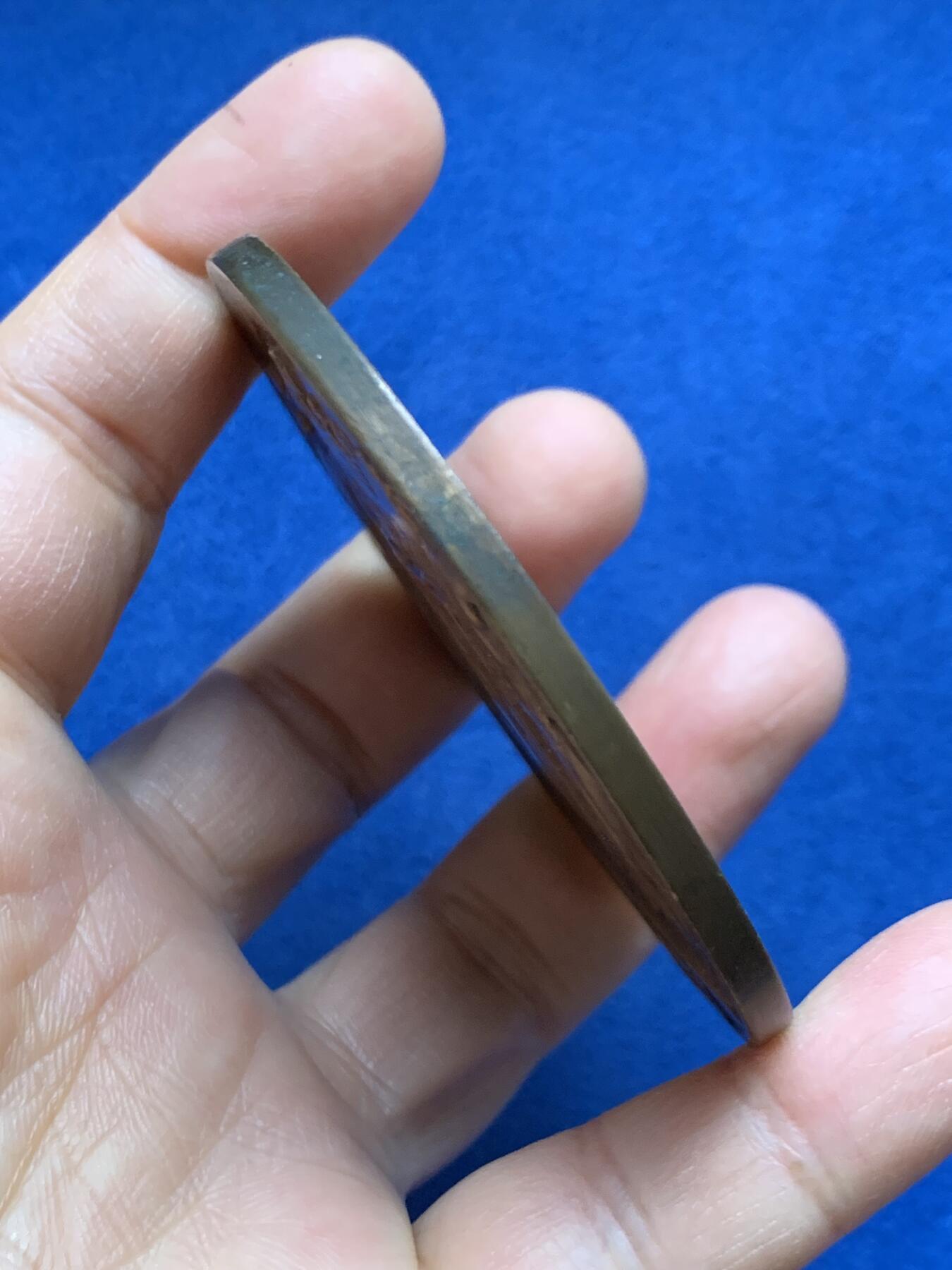 《竞宝斋》第465场 周日，周一，周二，3场连拍 （全场包邮）欢迎送拍 比利时1937年安特卫普慈善圣诞节铜质奖章，107.3g，69.3mm