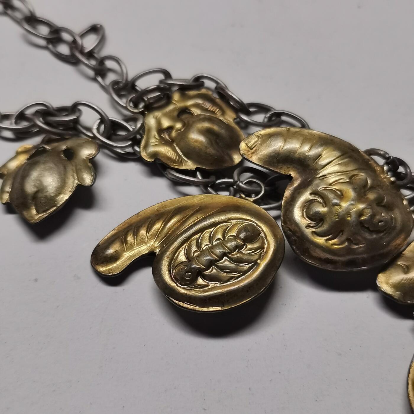 杂件专场98期 清代老银链，老银鎏金麒麟