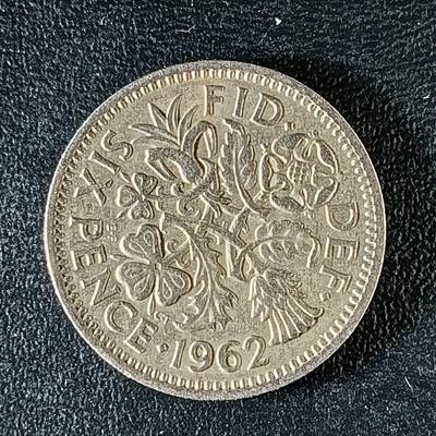 逸泉钱币2026第十二组世界钱币专场春节千件大拍A1614～2574 - 2055 英国6便士