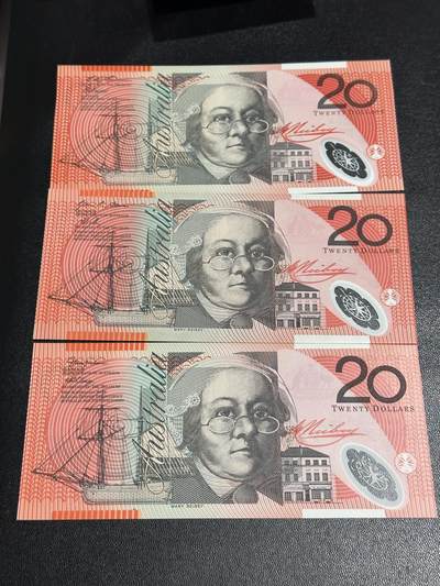 《外钞收藏家》第六百零八期（精选场）（本平台长期征集拍品、欢迎藏友们联系合作） - 澳大利亚20元 3个年份3个签名一起 全新UNC