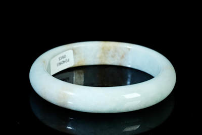 上海都达杂项专场二十一（全场包邮） - 天然冰糯种翡翠（A货）蛋形手镯 附鉴定证书90-42