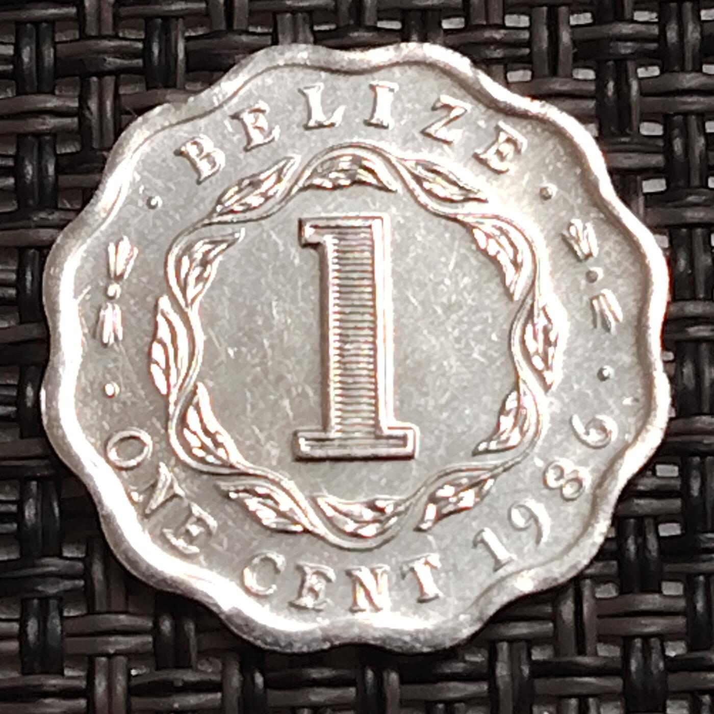 布加迪🐬～世界钱币(上海)🌾第 273 期 /  各国套币和散币 伯利兹🇧🇿 1986年 1分铝币