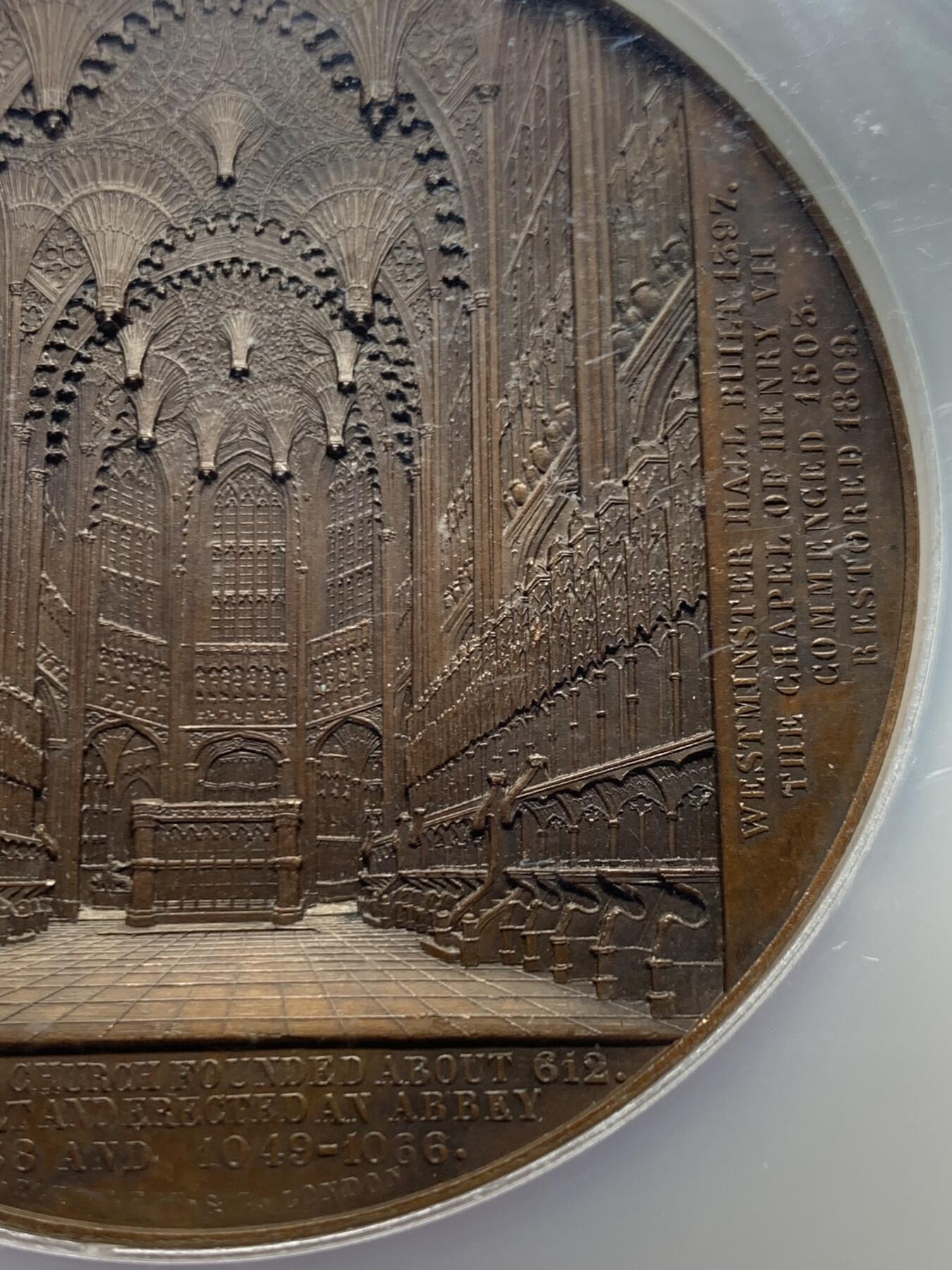 《竞宝斋》第465场 周日，周一，周二，3场连拍 （全场包邮）欢迎送拍 NGC MS63BN 高分 比利时威斯敏斯特大教堂原版大铜章 大师J. Wiener作品，欧洲著名教堂系列中，比较出彩的一枚，细节刻画极其惊叹，不可错过的收藏佳品。加大加厚盒