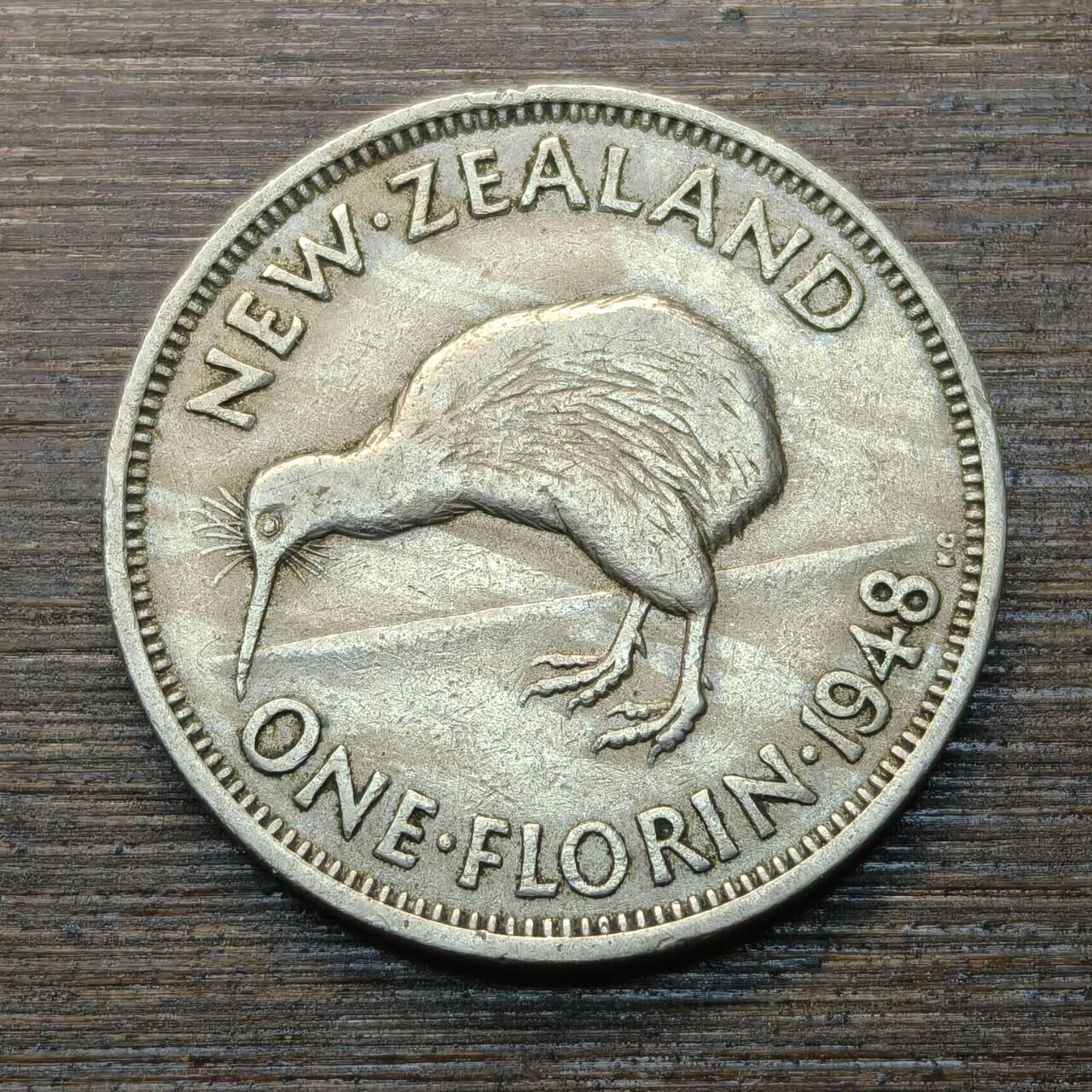 【本场4.12号发货】★第145★散币专场 不寄存，30包邮。不满30元，支付5元运费。《接受代拍 代送NGC评级》 7【无寄存】新西兰 1948年 1福林 镍币