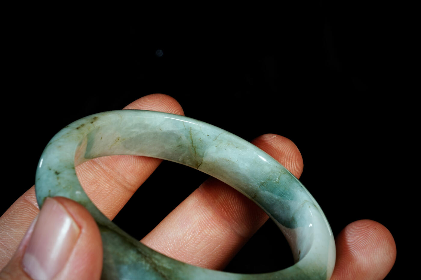 上海都达杂项专场二十一（全场包邮） 天然翡翠（A货）贵妃手镯 附鉴定证书90-50