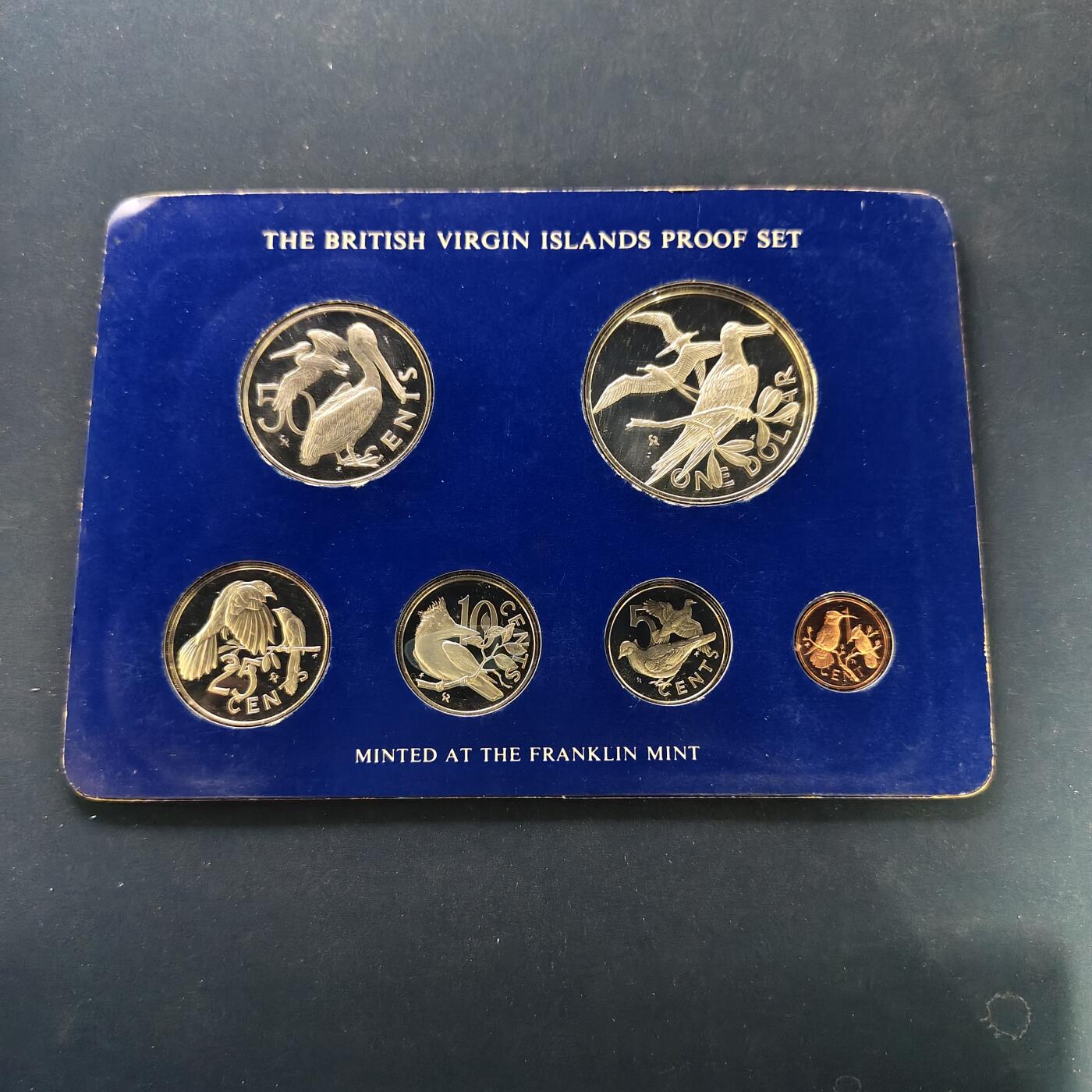 【全场包邮】纯粹捡漏拍501场-持续更新中 维尔京群岛1975年官方卡装精制纪念银币【38.61毫米25.7克92.5%】