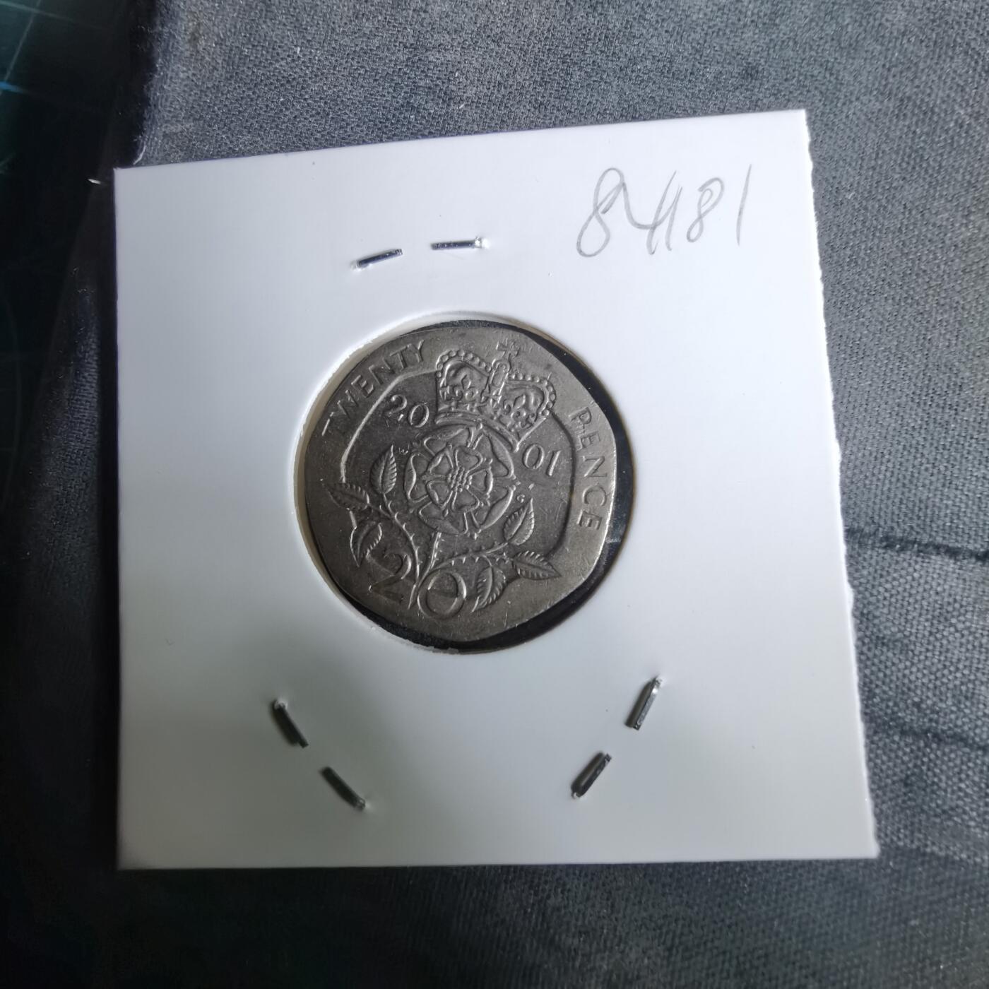 沼泽如烟--第984场 英国2001年20便士