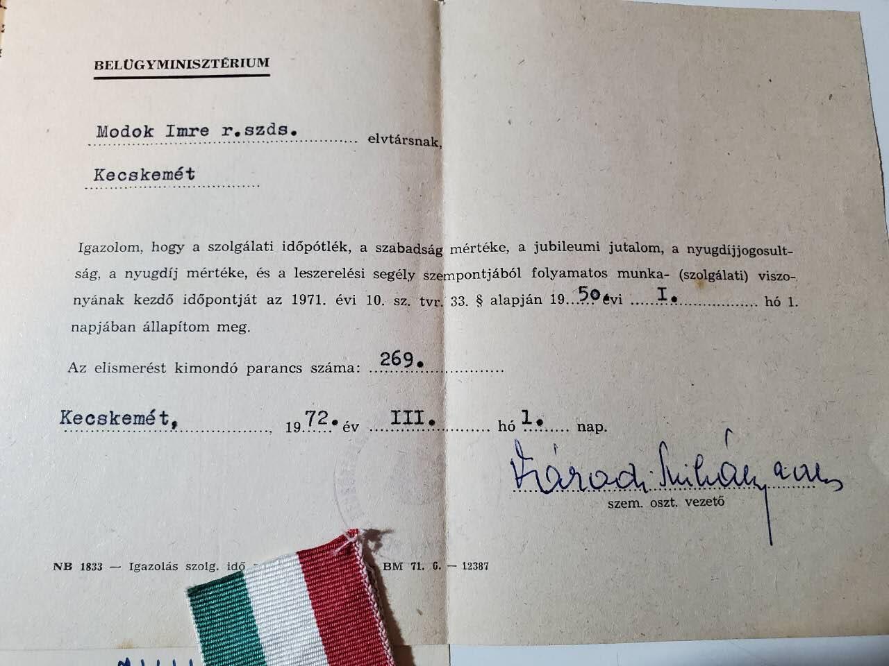 韵星假日军品类拍卖第三十九期暨默多克中校夫妇专场 -- Rimey Holidays Militaria Auction 39 & The Modoks Collection  匈牙利人民共和国（拉克西时代）极早期警察局十月革命四十周年表彰信，1972福利信件一套