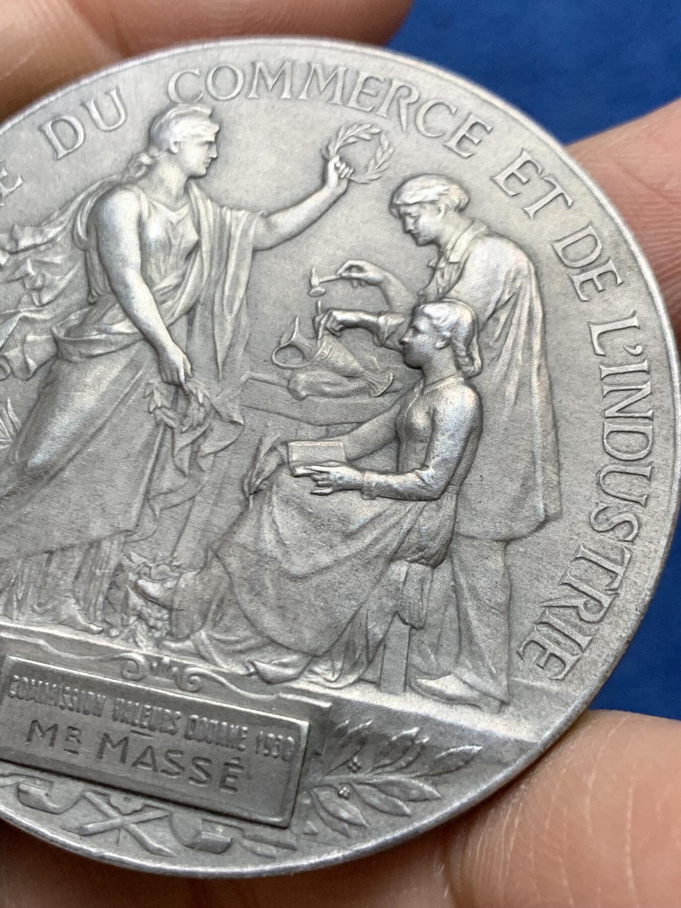 《竞宝斋》第465场 周日，周一，周二，3场连拍 （全场包邮）欢迎送拍 法国A.BORREL 贸易和工业部海关估价委员会银章，61.7g，49.4mm，丰饶角2argent边铭