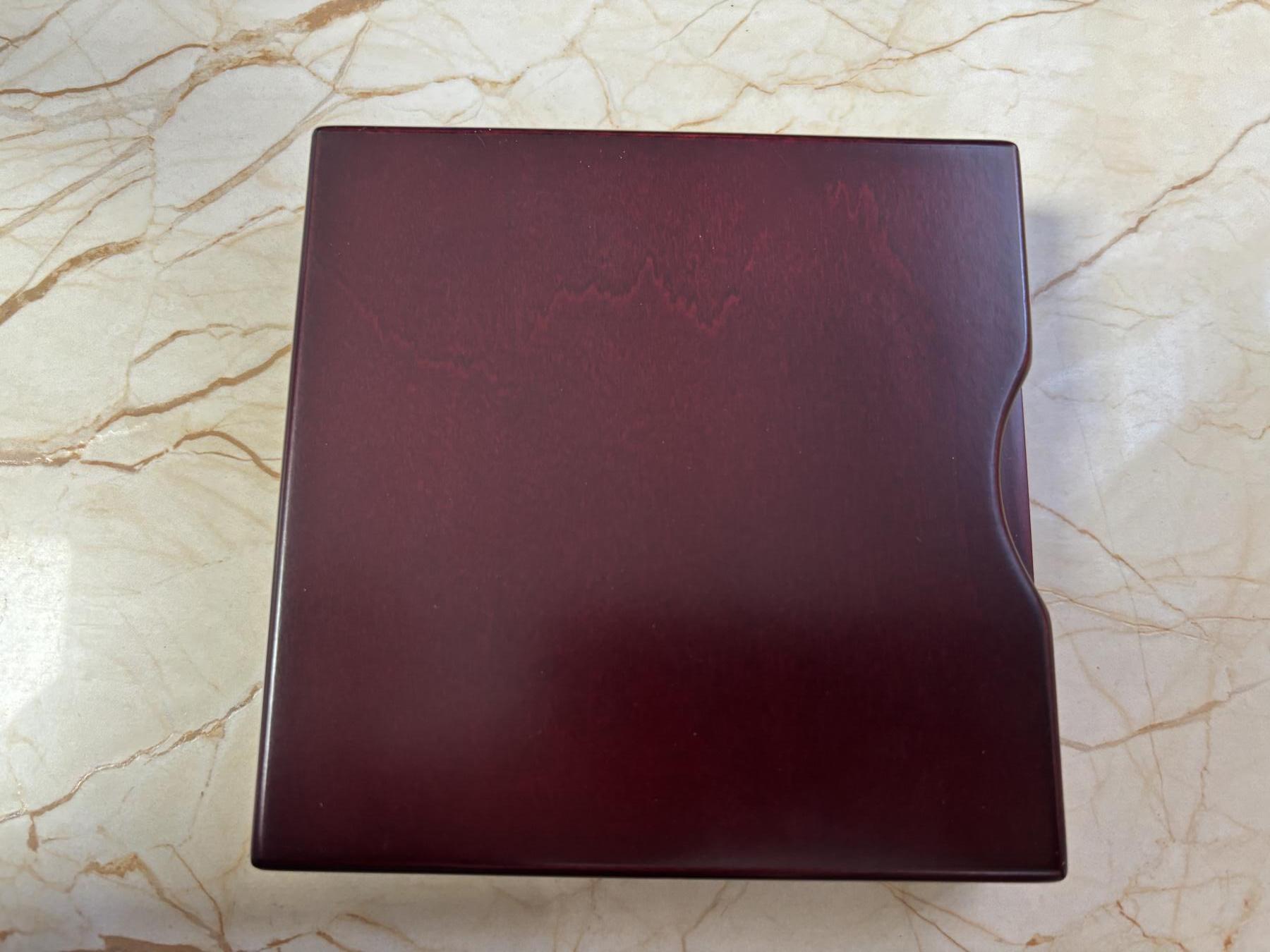 第190期拍卖 国外发行玛雅语言长计数日历大铜章带盒，75毫米，重221.32克