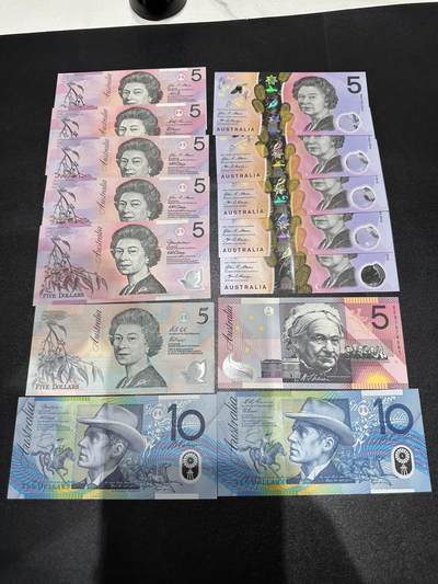 《外钞收藏家》第六百零八期（精选场）（本平台长期征集拍品、欢迎藏友们联系合作） - 澳大利亚塑料钞5元有三个版本加纪念钞 10元两张 一起14张 全新UNC