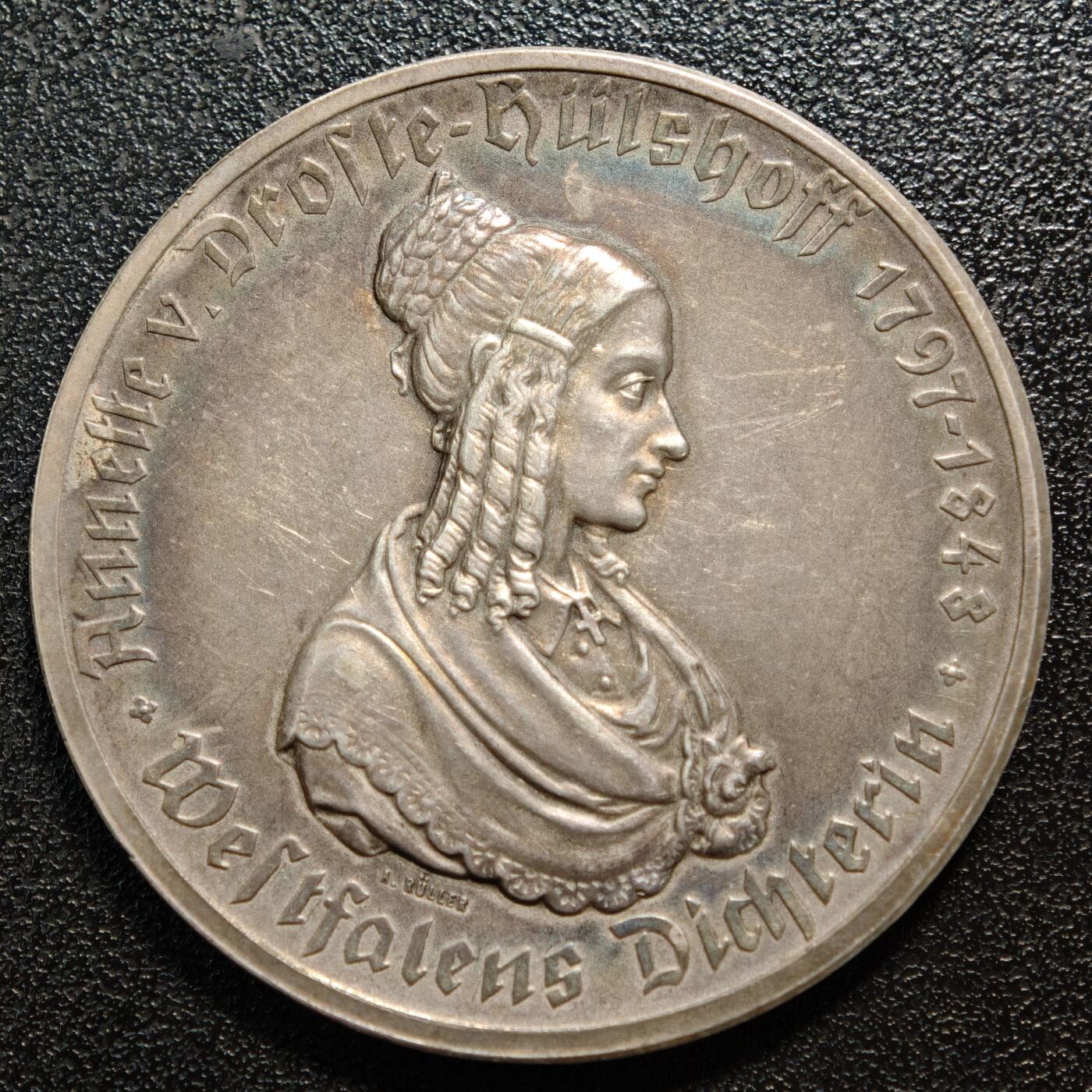 【德藏】世界币章拍卖第164期（拍品征集中~欢迎藏友联系） 稀少品种！1923年 德国德紧威斯特法伦马币双面人像章 环彩包浆 直径约：44.4mm；重约：31.2g