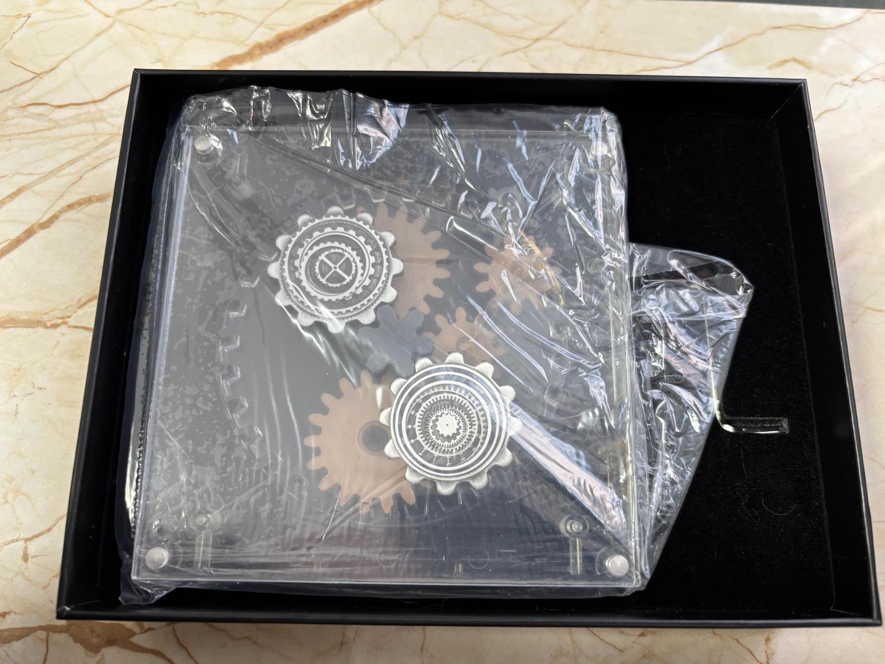 第190期拍卖 图瓦卢（珀斯铸造）2020年1元X2齿轮形仿古银币套  工业中运动机构-齿轮组 9999银1盎司X2 发行量：1500 盒证全