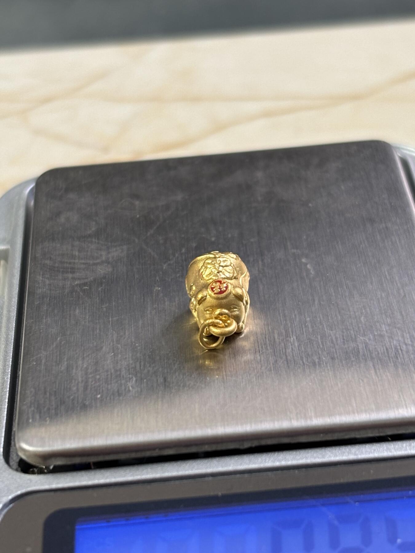 第190期拍卖 中国福字小金猪3D吊坠 0.84克.999金