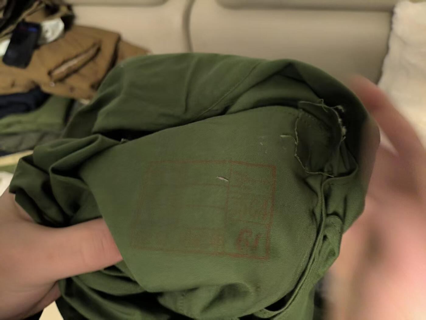 （店主清仓 大量自藏 制服徽章盛宴）罗岚⭐爱藏⭐甄选专拍第五场-分享拍场赚佣（实体经营） su-M65式对越时期干部外穿夏季常服（翻领外穿出造型非常好看） 正一号全新库存 适合180-185体型适中穿着