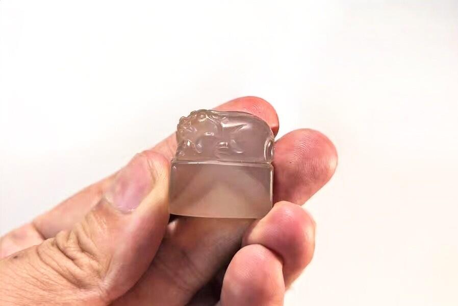 兰馨堂竹雕专场 冰飘玛瑙貔貅印章摆件把件