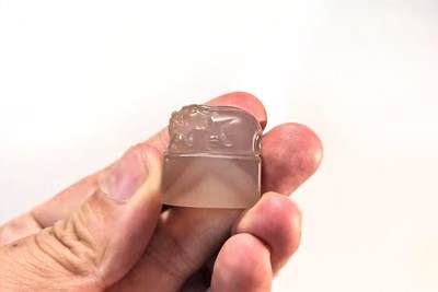 冰飘玛瑙貔貅印章摆件把件