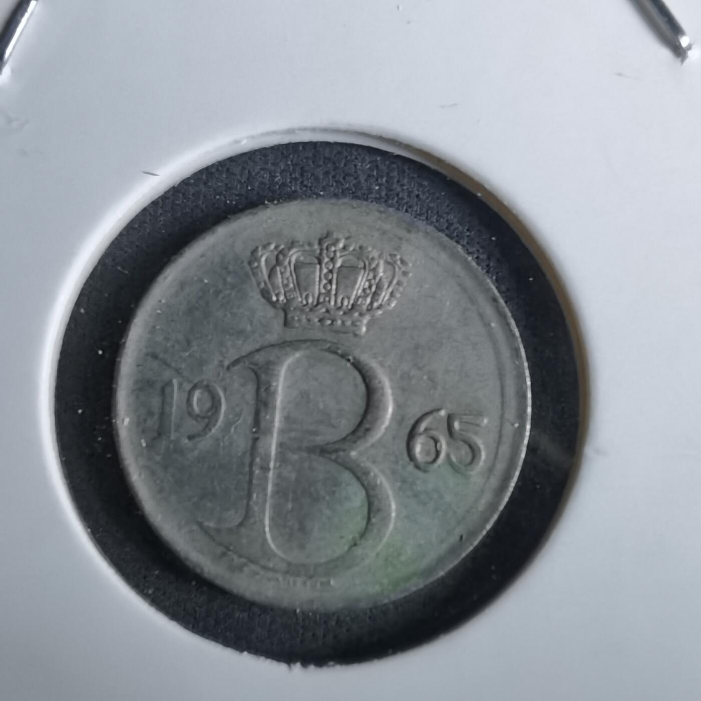 沼泽如烟--第984场 比利时1965年25分