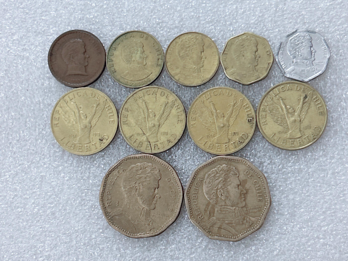 第一海外回流一元起拍收藏 散集专场  第300期 智利硬币🇨🇱 11枚