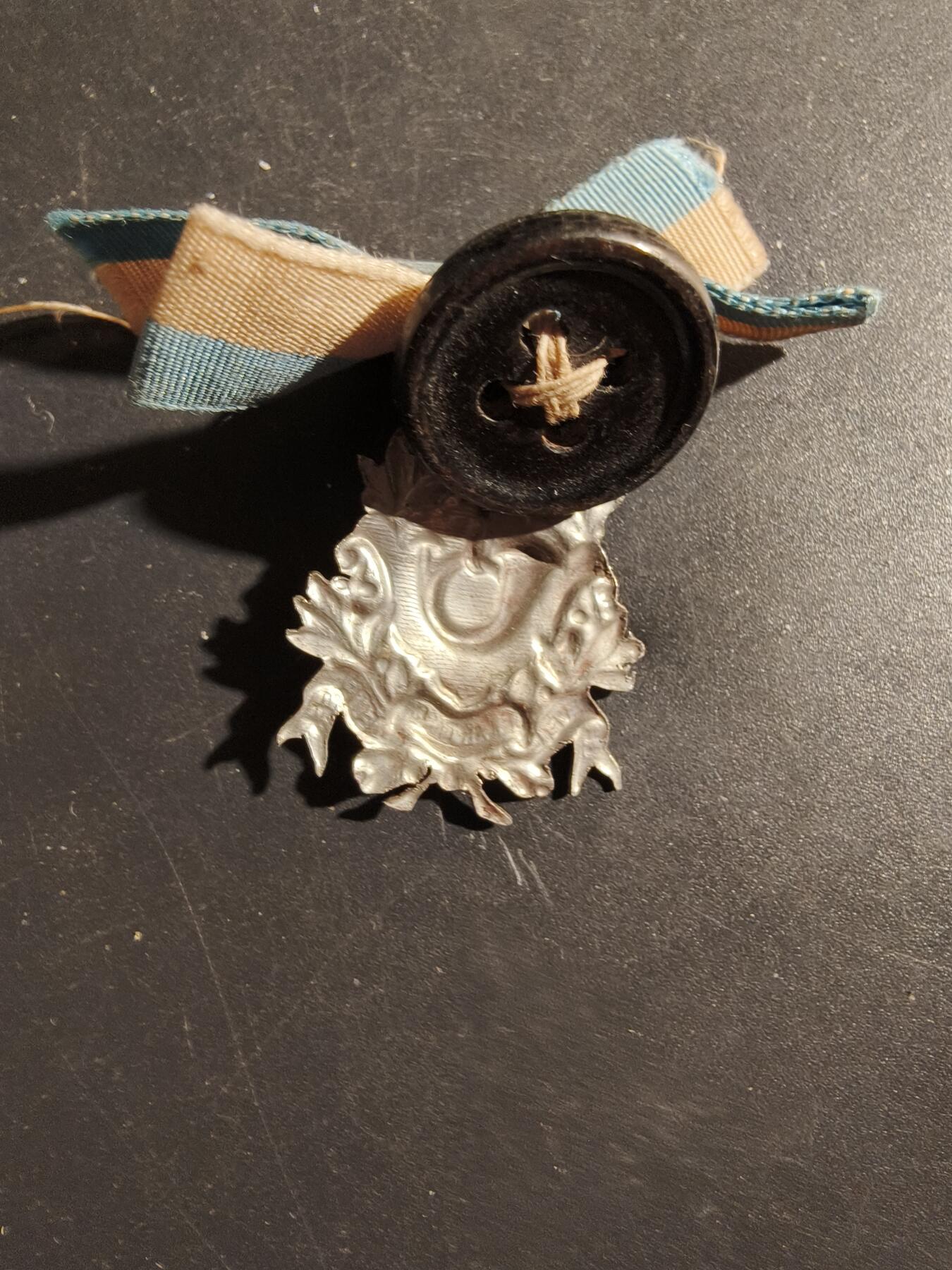 老王徽章第180期 德国山地兵协会纪念章