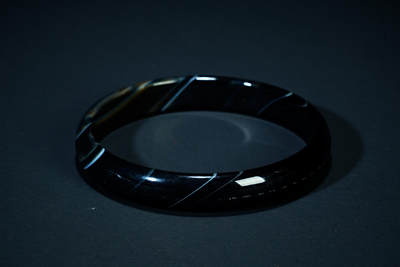 上海都达杂项专场二十一（全场包邮） - 天然黑玛瑙手镯 附鉴定证书90-59