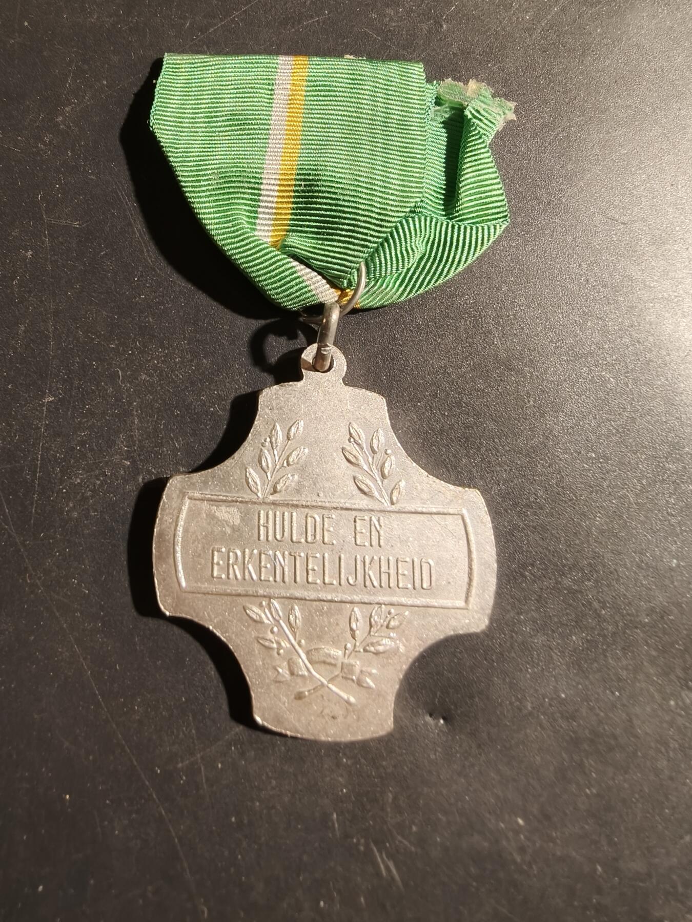 老王徽章第180期