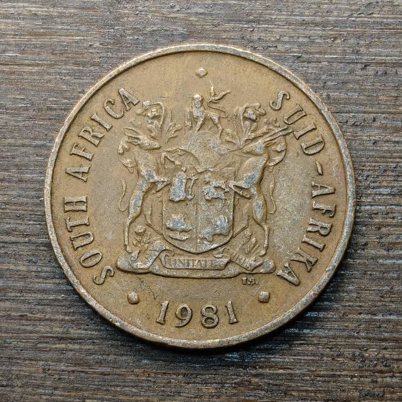 【铜匠收藏】★第146★散币专场 不寄存，30包邮。不满30元，支付5元运费。《接受代拍 代送NGC评级》 34【无寄存】南非 1981年 2分 铜币 角马