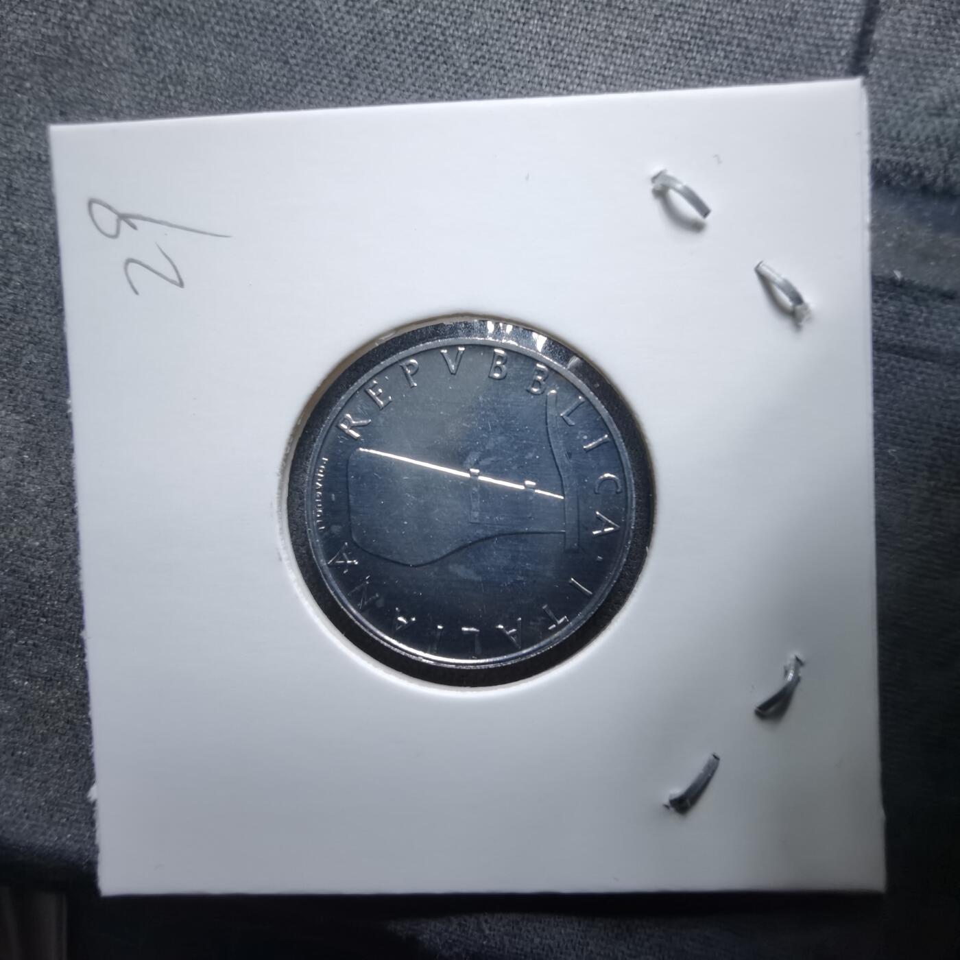 沼泽如烟--第985场 意大利1985年5里拉