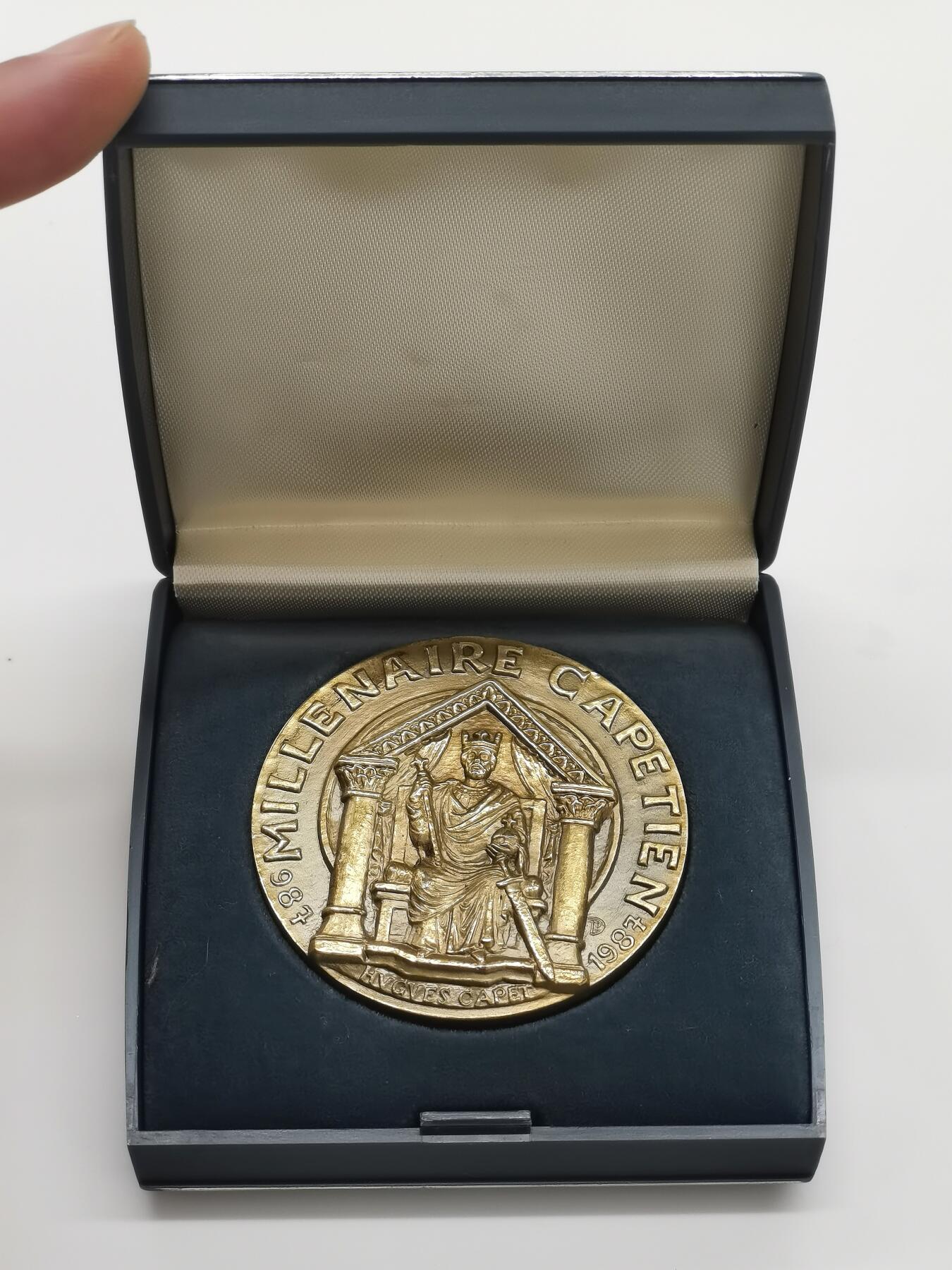 博洋堂“心向春光”2月精品大拍专场暨第160期（全场包邮） 法国千年纪念章，原盒