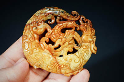 上海都达杂项专场四十七【全场包邮】  古玉龙凤玉佩90-65