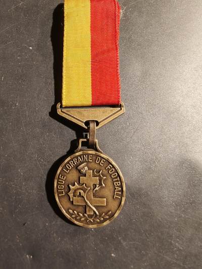 老王徽章第180期 - 法国洛林足球联盟纪念章