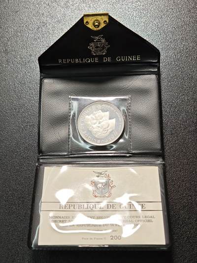 【德藏】世界币章拍卖第164期（拍品征集中~欢迎藏友联系） - 1968年 几内亚肯尼迪兄弟200法郎纪念银币 999银 原包装 直径约：30mm；重约：11.6g