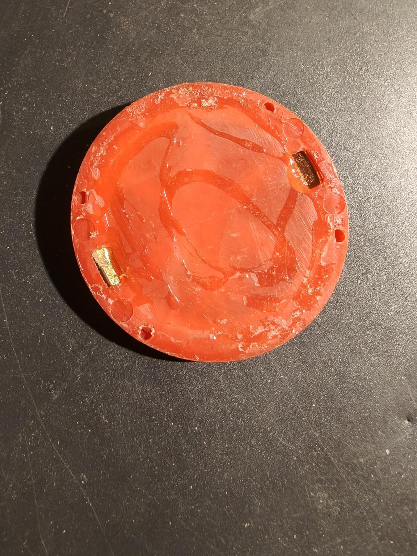 老王徽章第180期 法国炮兵贝雷帽徽