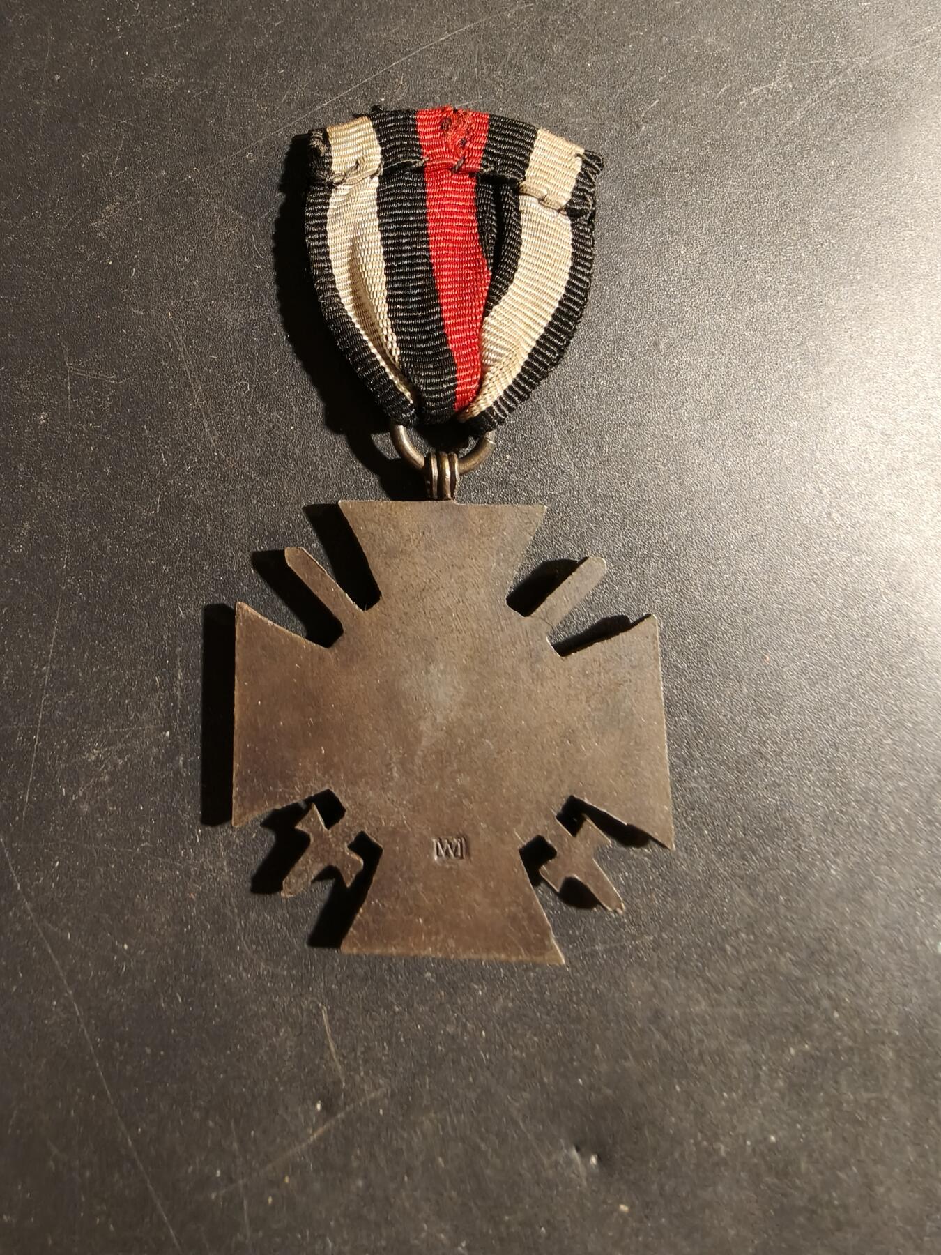 老王徽章第180期 德国一战兴登堡十字奖章    带厂标