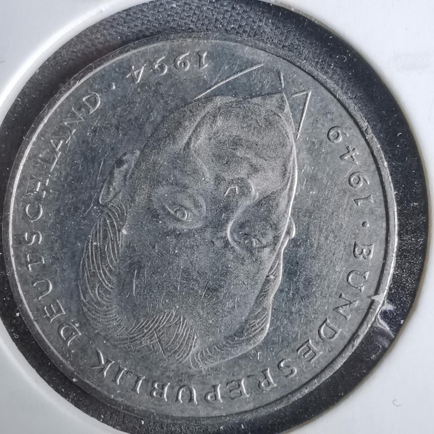 沼泽如烟--第985场 德国1995年2马克少见头像