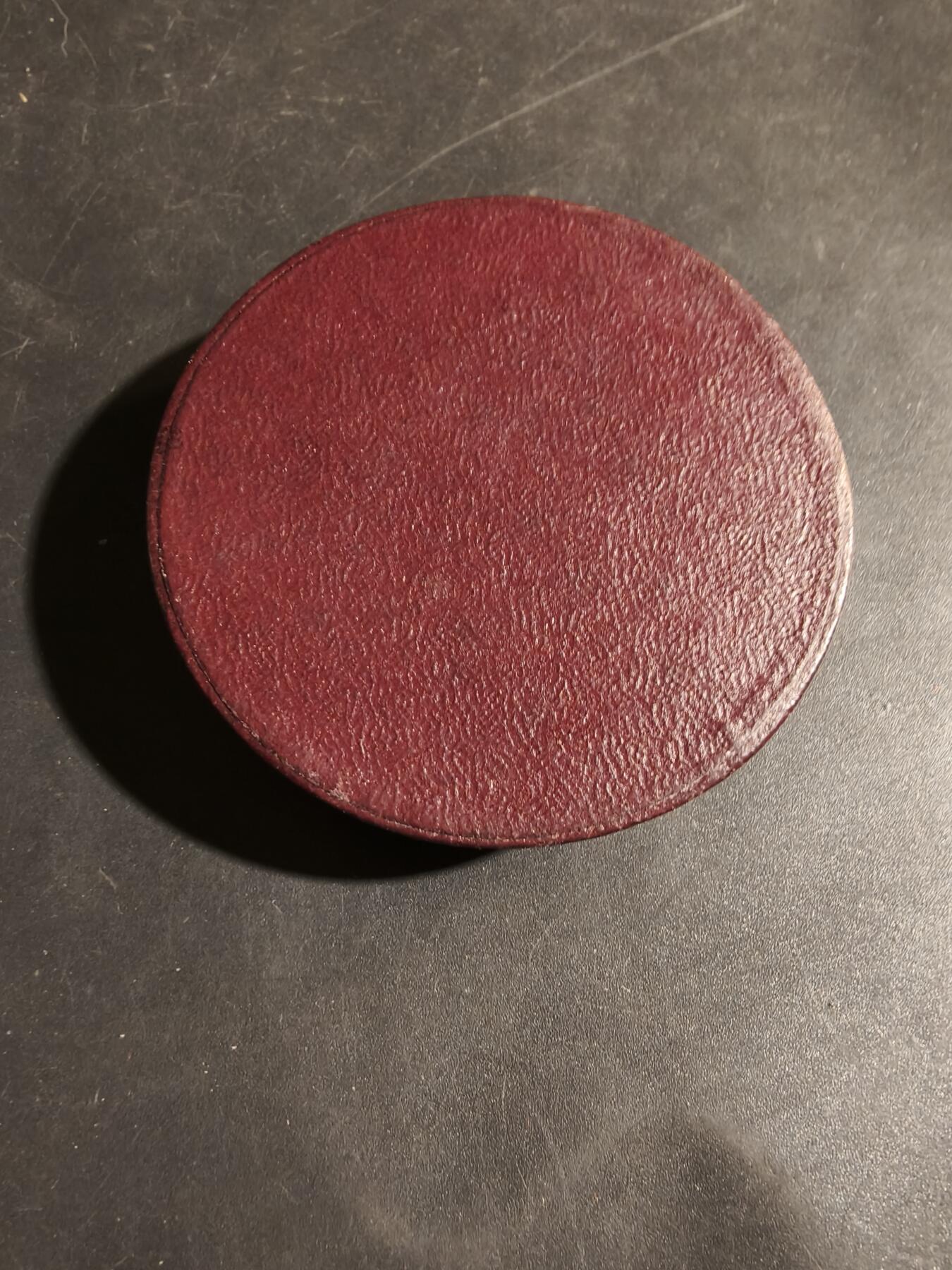 老王徽章第180期 比利时1885年安特卫普世界博览会镀金大铜章     原盒      直径60mm      重量90.2g