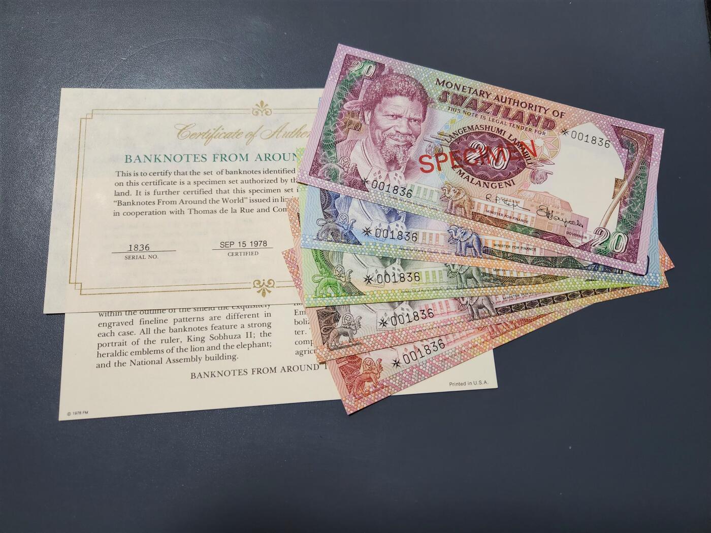 2月4号晚上8点 外国纸币自动截拍第17场 样票全新全套