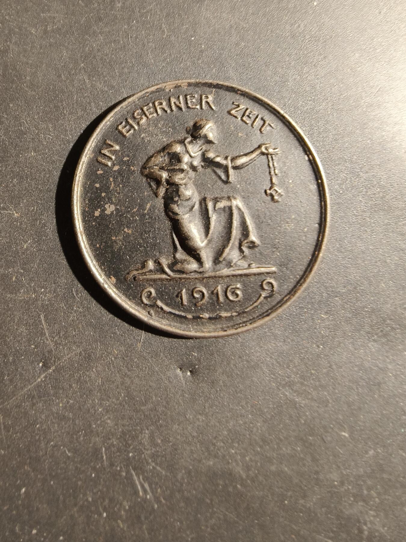 老王徽章第180期 德国一战捐金为铁纪念章