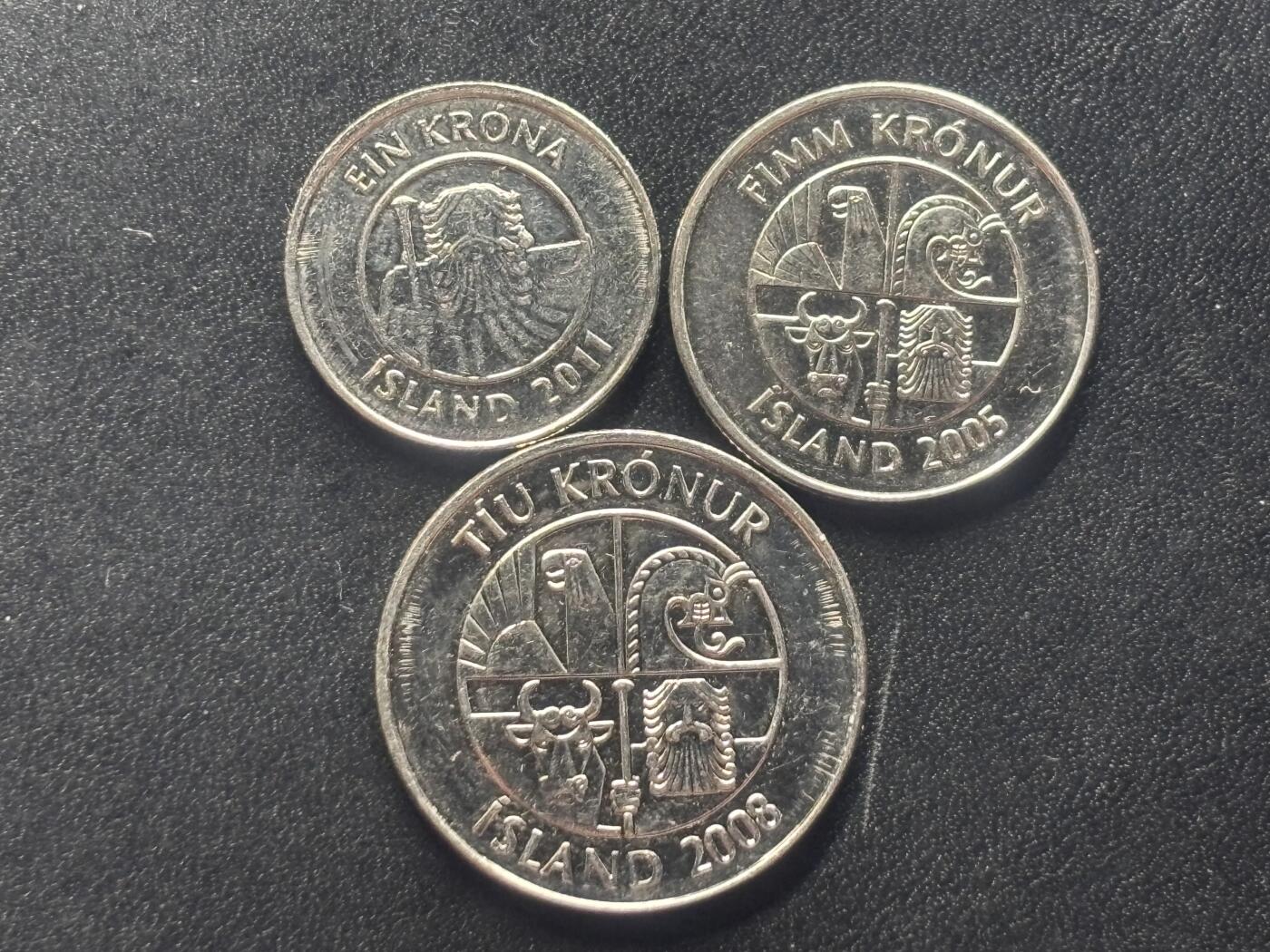 邮泉阁限时拍卖第四十一场（硬币在国外。请付邮费6元。） 冰岛3枚
