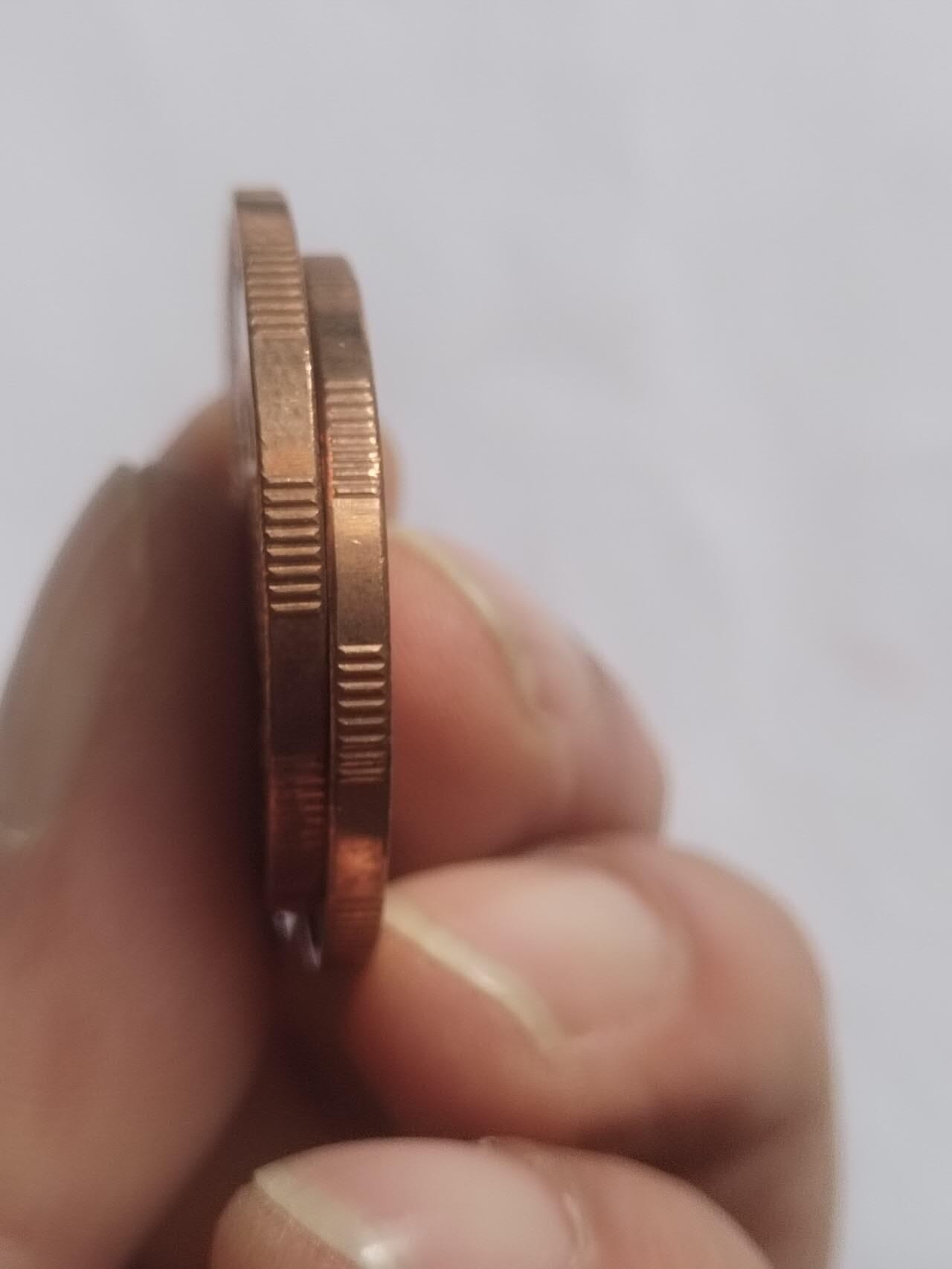 评级币 硬币 纪念币 1997年 中国珍稀动物—丹顶鹤纪念币。2枚五彩光。